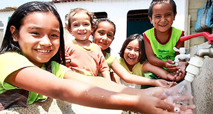 Mantenimiento de redes de agua potable por Maquinpe Group